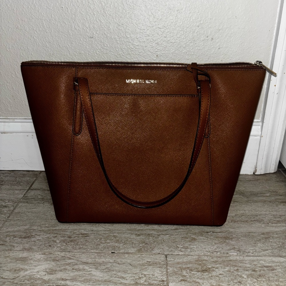 Michael Kors Leather Top-Zip Tote Bag